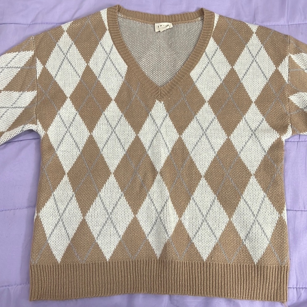 brown v neck sweater